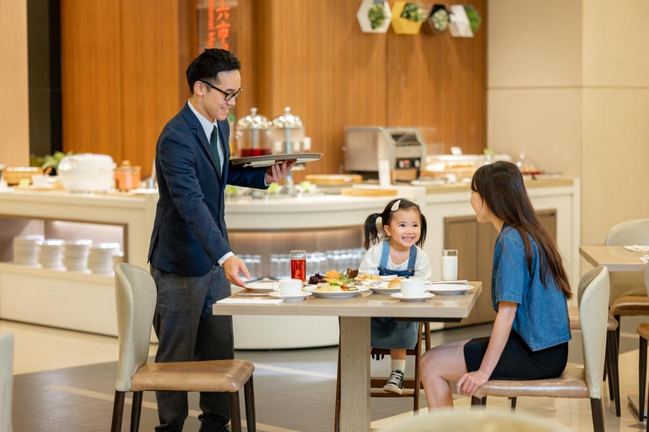 Hotel National Taichung Luaran gambar